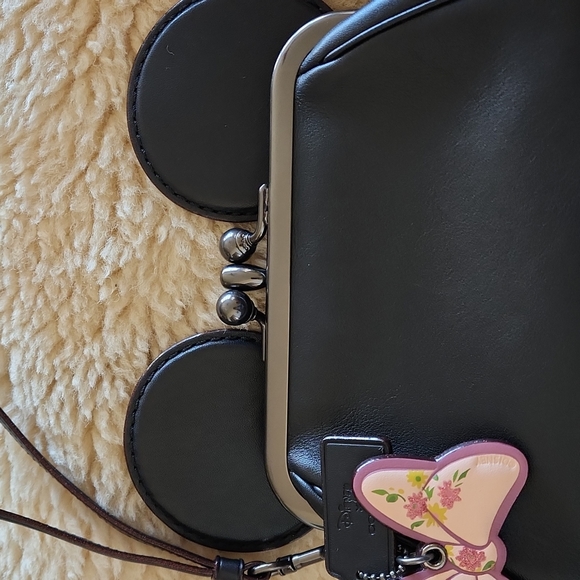 NWOT Disney X Coach Limited Edition Minnie Mouse Ears Bag🖤 🐭❤️ - Picture 2 of 16